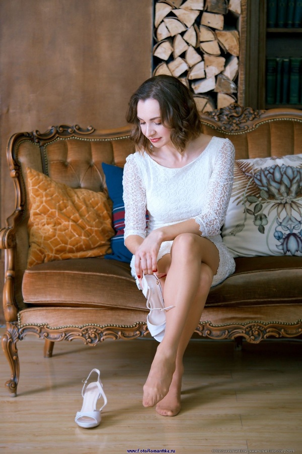 Alenka in white :: Kostya Romantikov